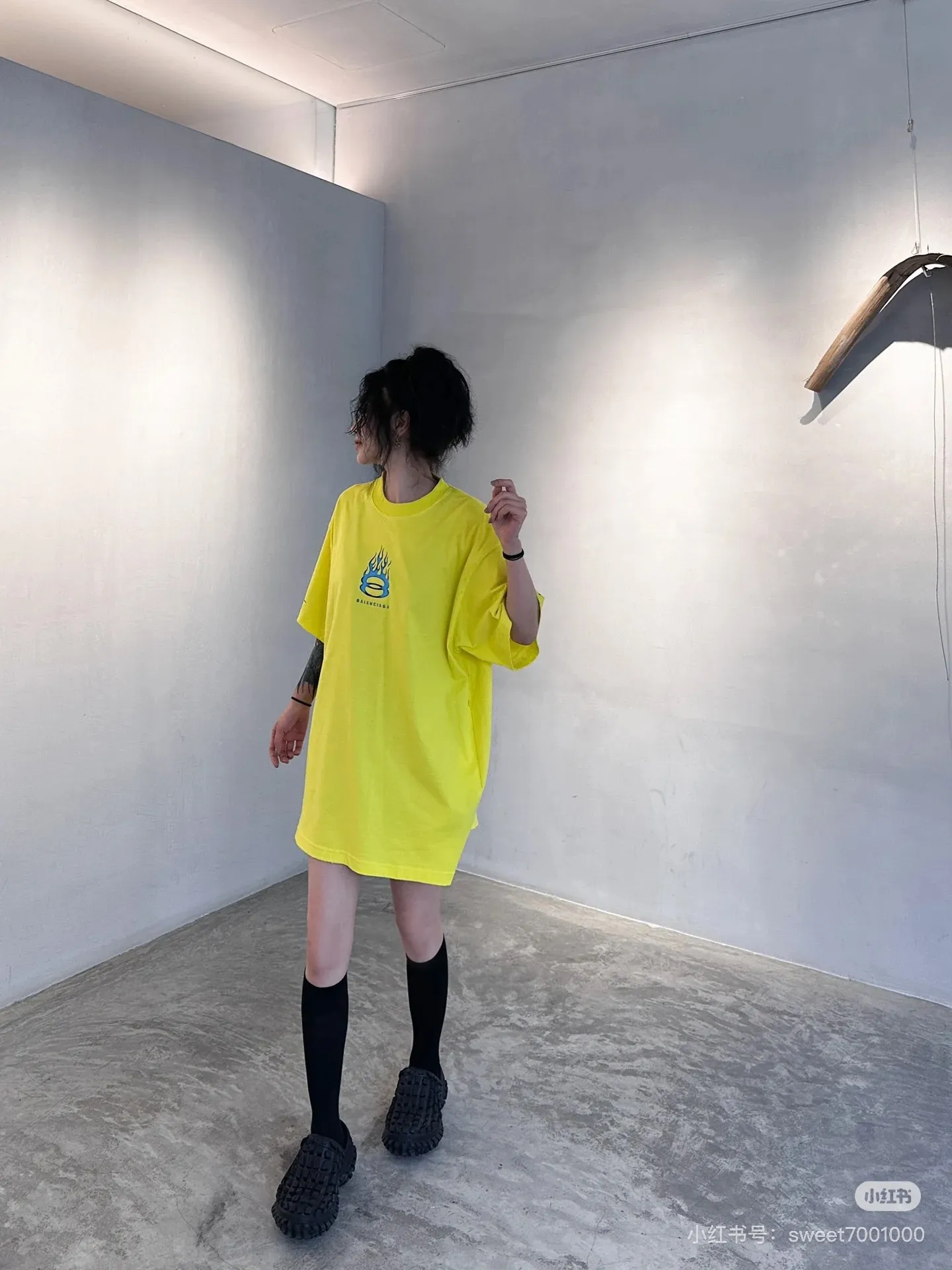 # Balenciaga/ # T Same Style